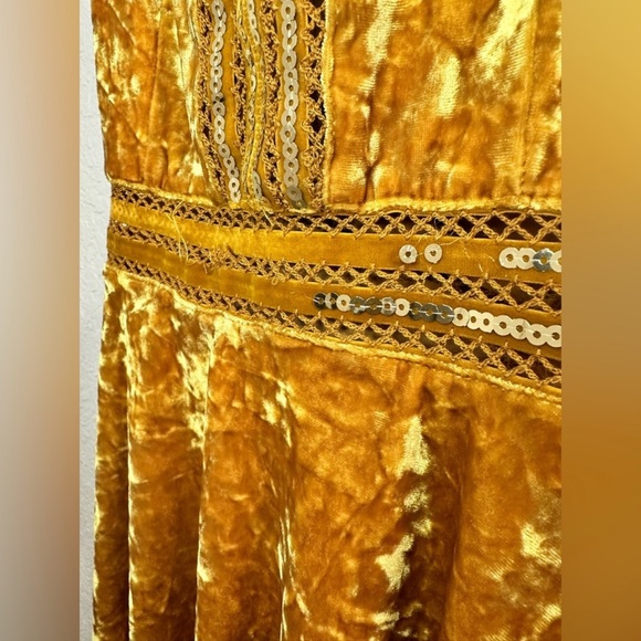 Free People Intimately Yellow Velvet Summer Party Flirty Dress Sequin Gold XS - Picture 4 of 4